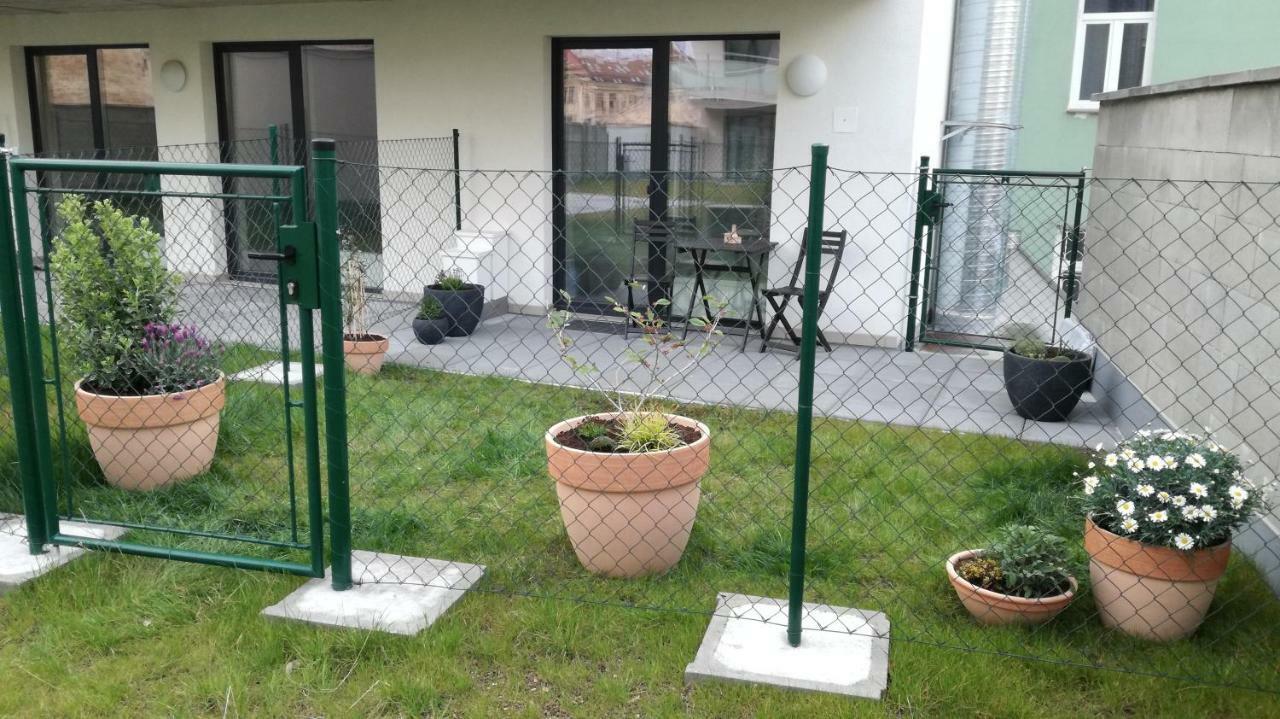Apartment Potter Брно Экстерьер фото